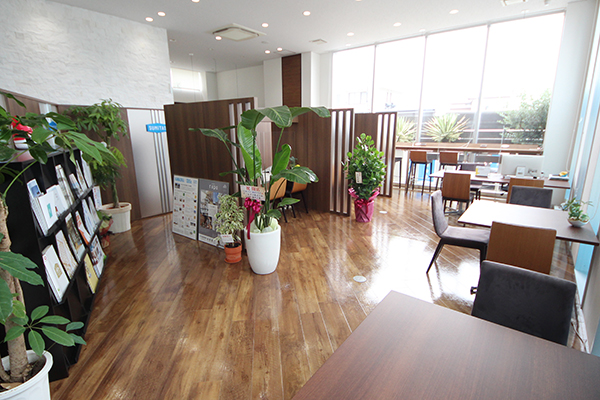 SUMiTAS徳島中央店写真03