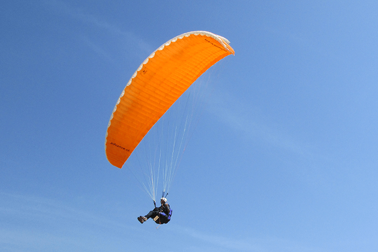 パラグライダー（三好市）